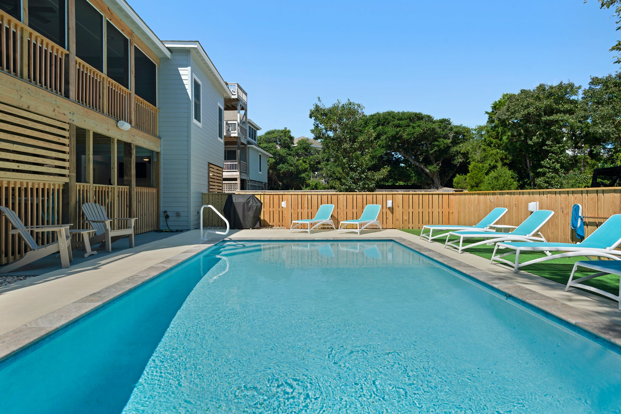 DU405: Shorely Blessed l Private Pool Area