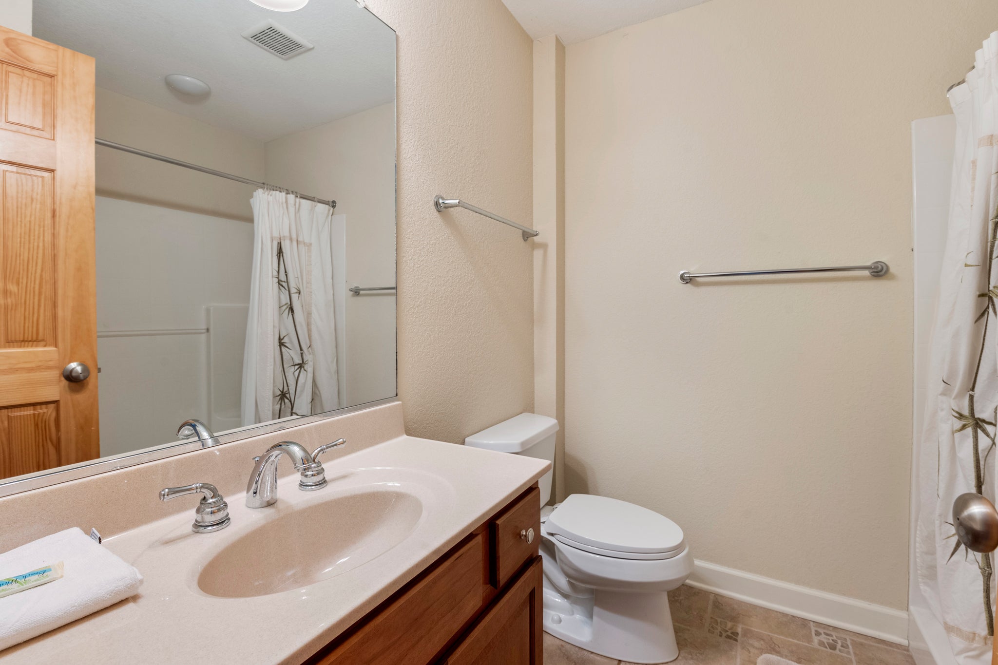 CLP112D: Bay Dream Believer | Bottom Level Bedroom 1 Private Bath