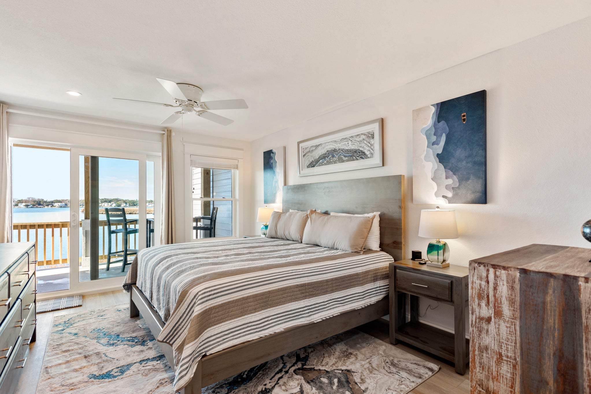 CLP301A: Sunset On The Sound | Mid Level Bedroom 3