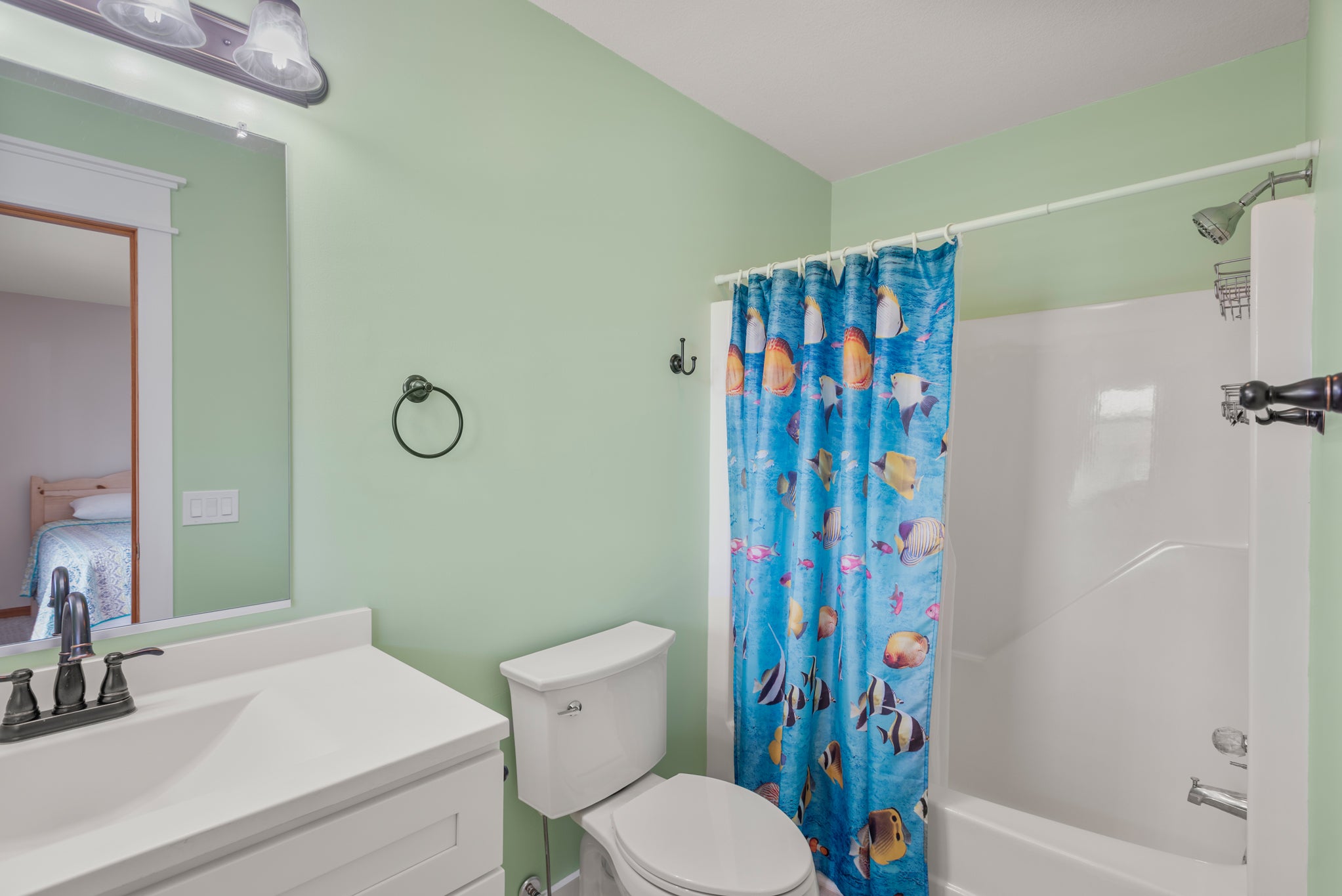 HIRO01: In Due Tide | Mid Level Bedroom 2 Private Bath