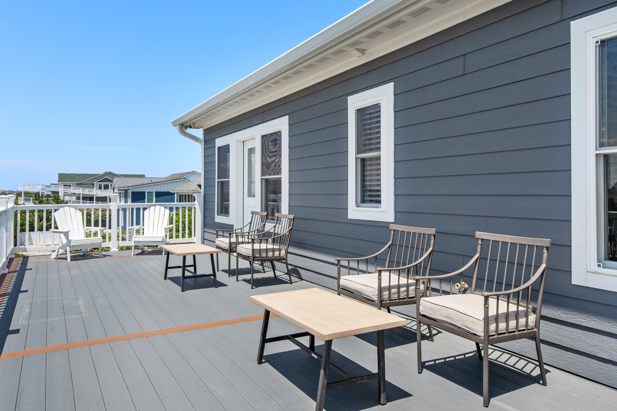 WH786: The OBX One | Top Level Back Sun Deck