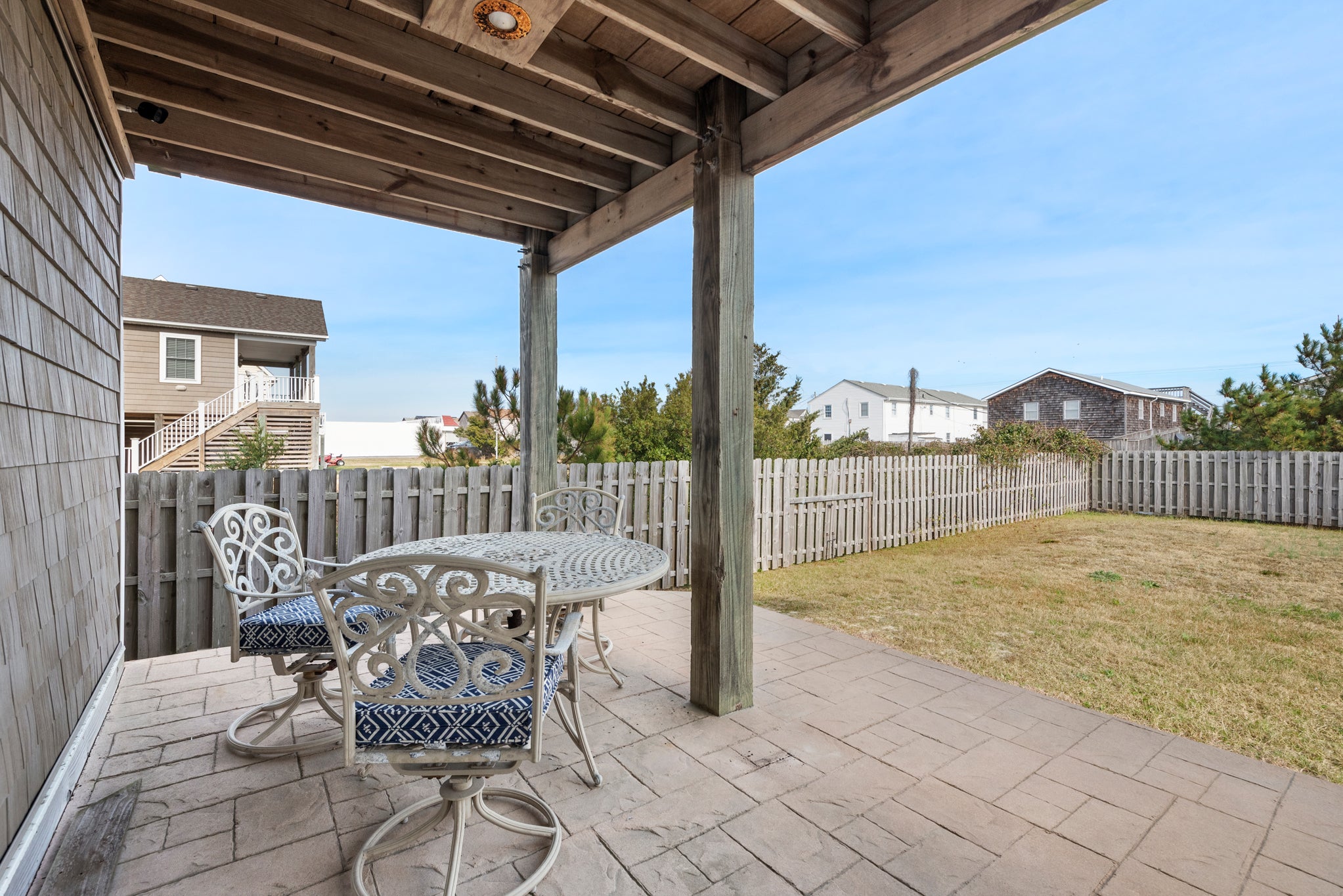 KDS3633: Another Day In Paradise | Bottom Level Patio & Fenced Backyard