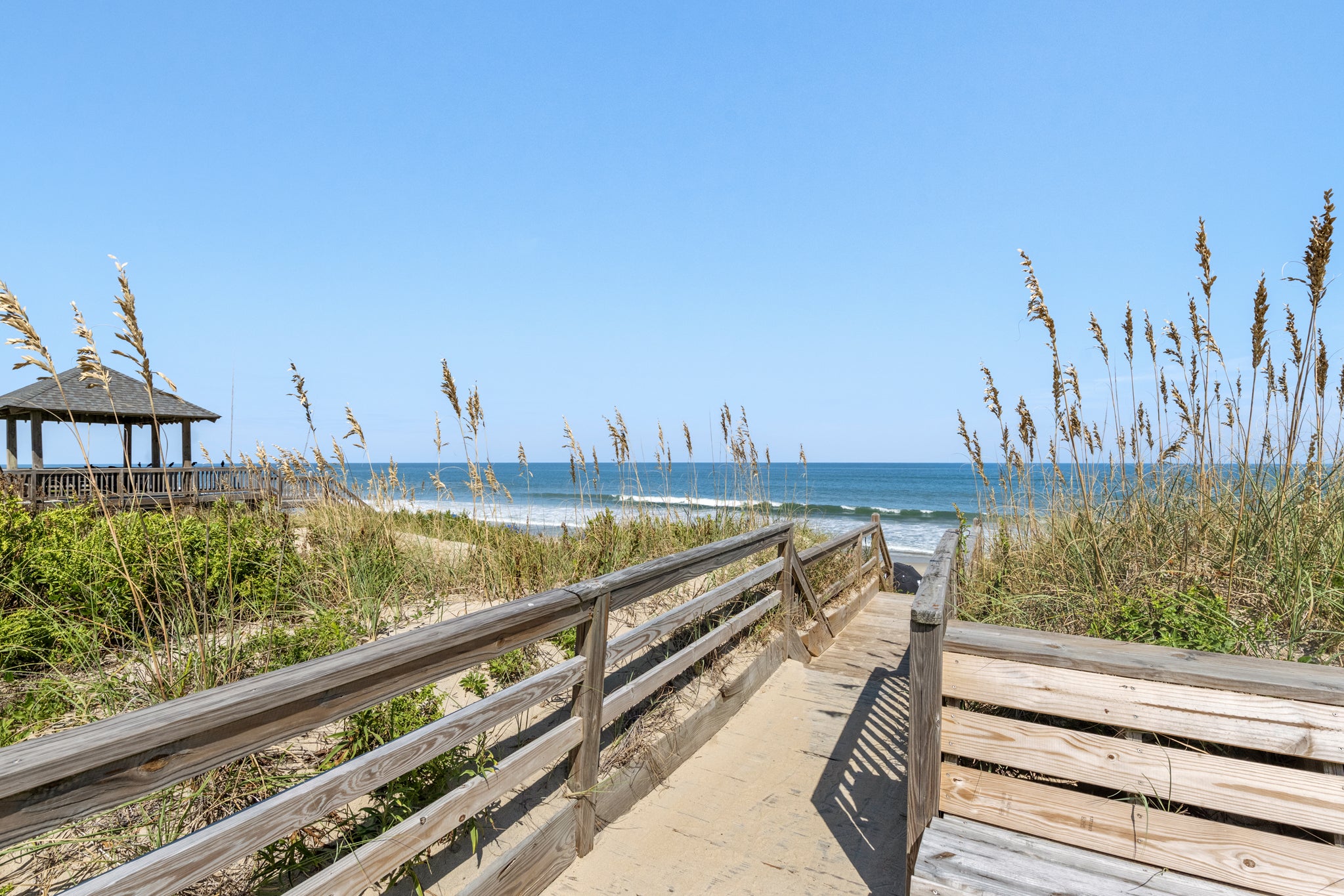 Seawalk Condos: Community Beach Access