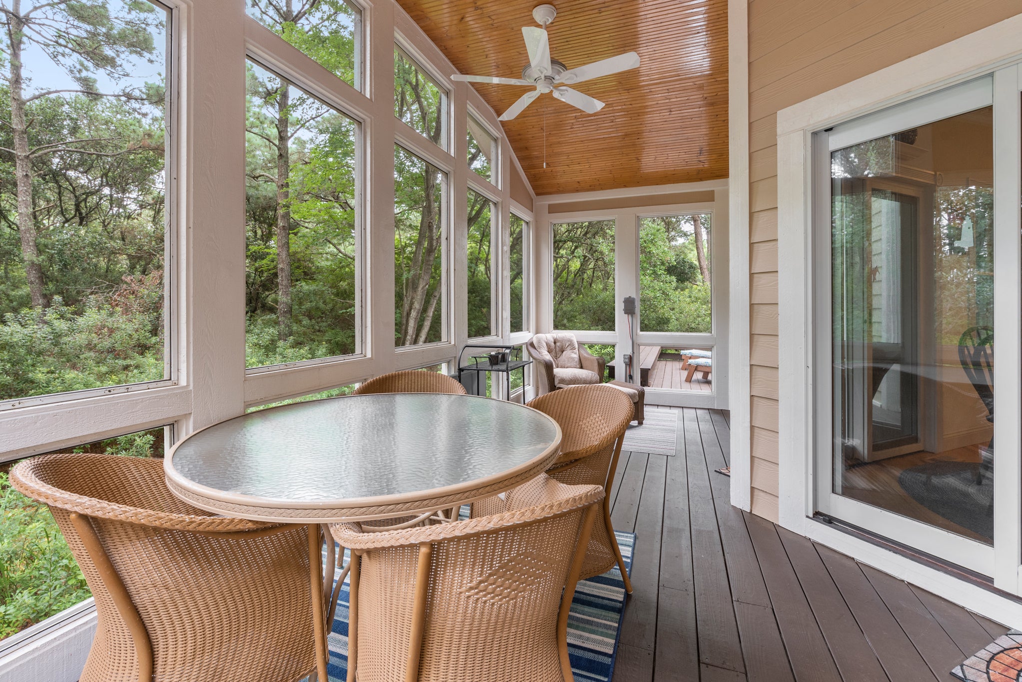 CC177: Picture This | Bottom Level Back Screened Porch