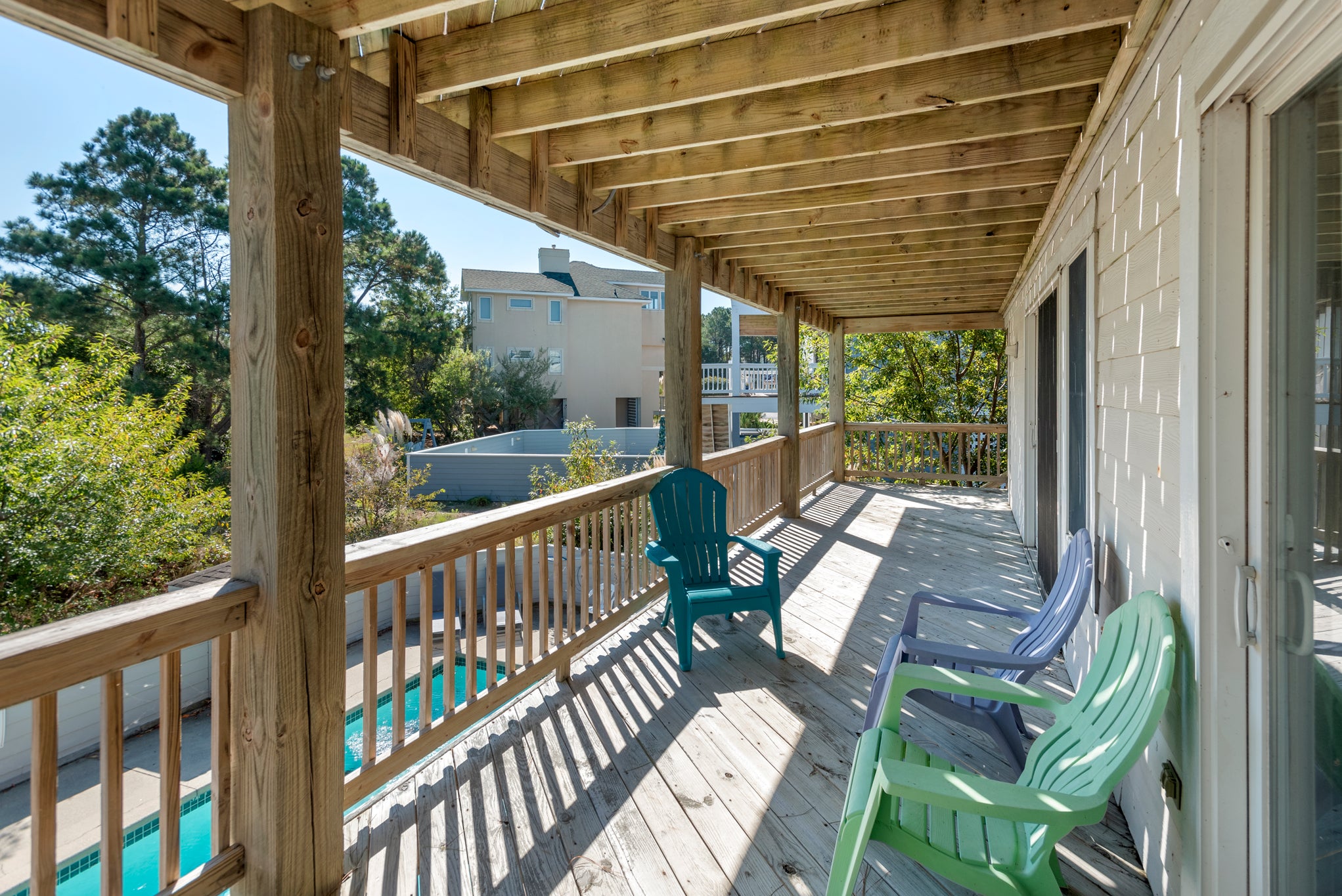 M841: Lighthouse Point | Mid Level Covered Deck