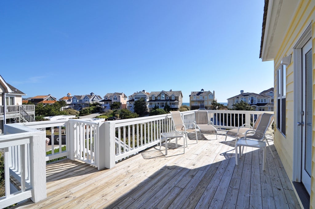 SS34: Five Forks South | Top Level Sun Deck