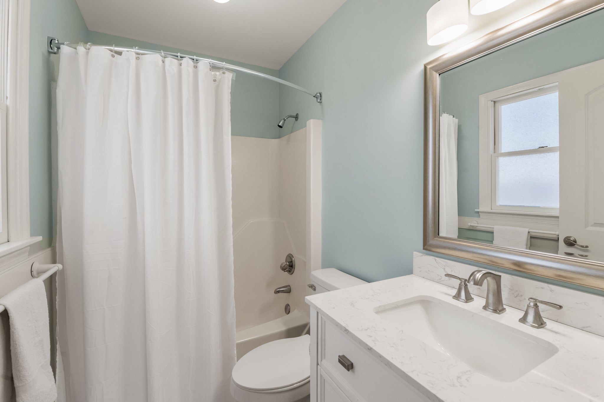 KDS0201: Woodshed l Mid Level Bedroom 4 Private Bath