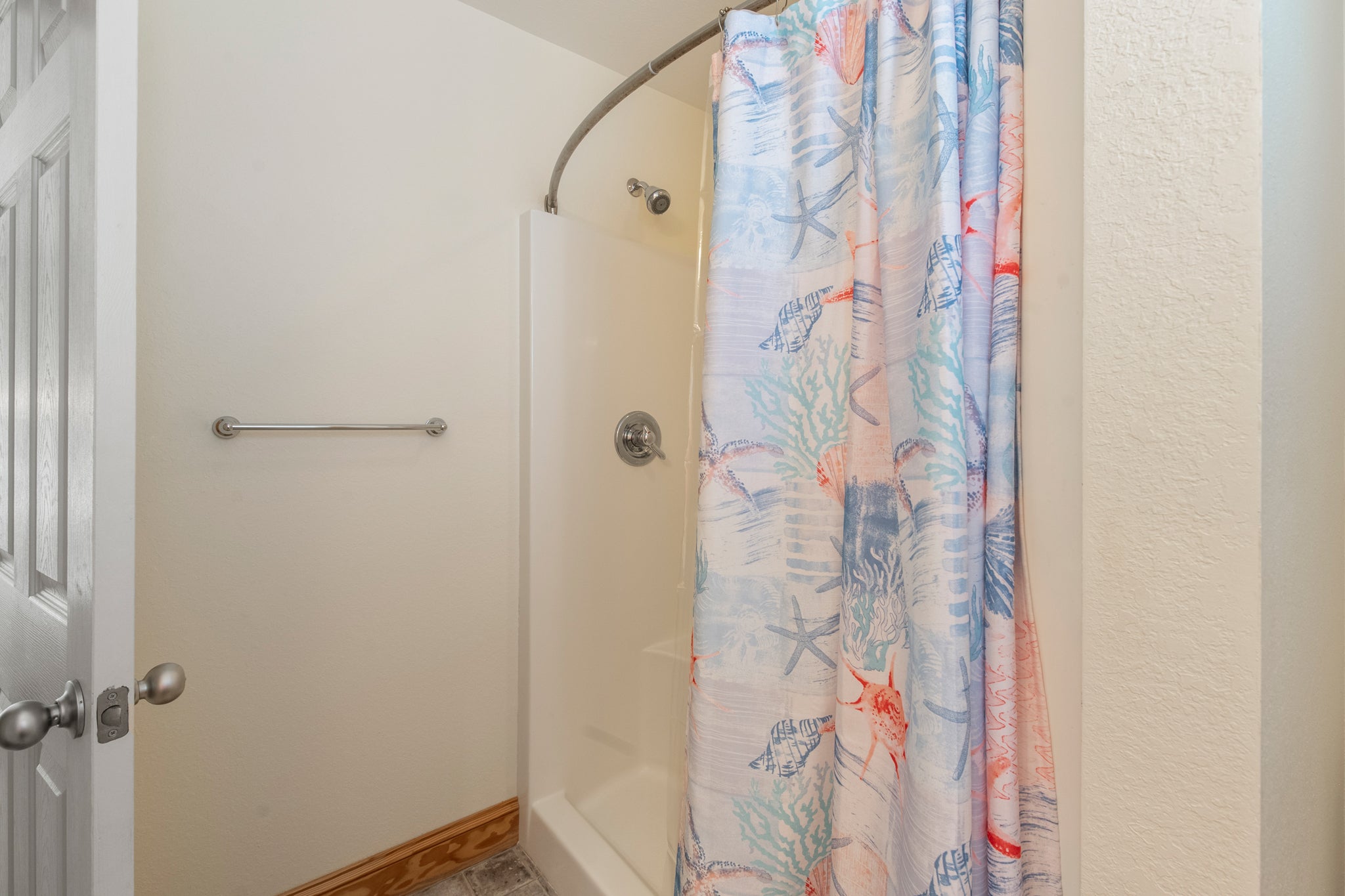 VOH07: Salty Suite | Mid Level Bedroom 6 Private Bath