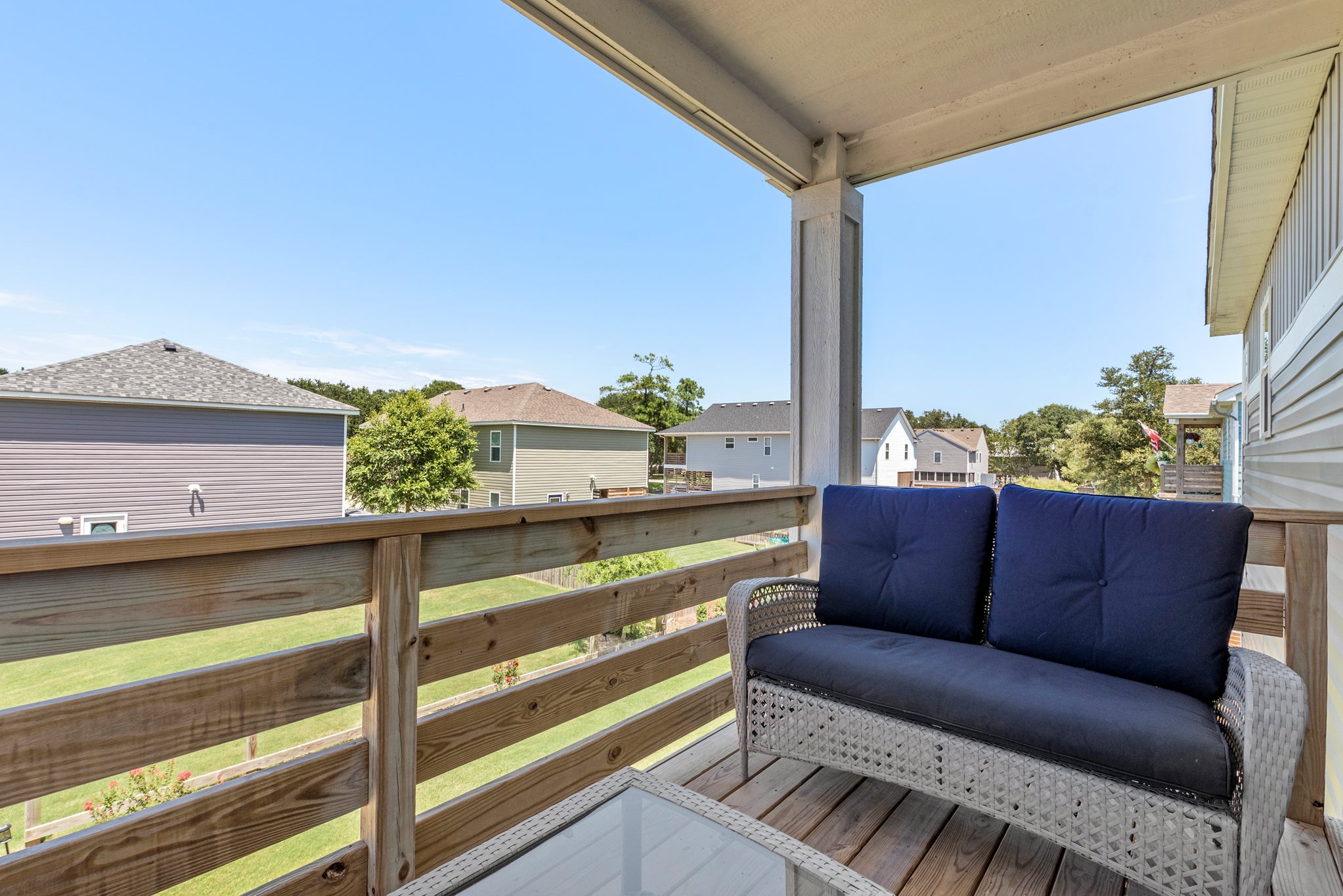 KDN9719: Barefoot By the Bay | Top Level Covered Deck