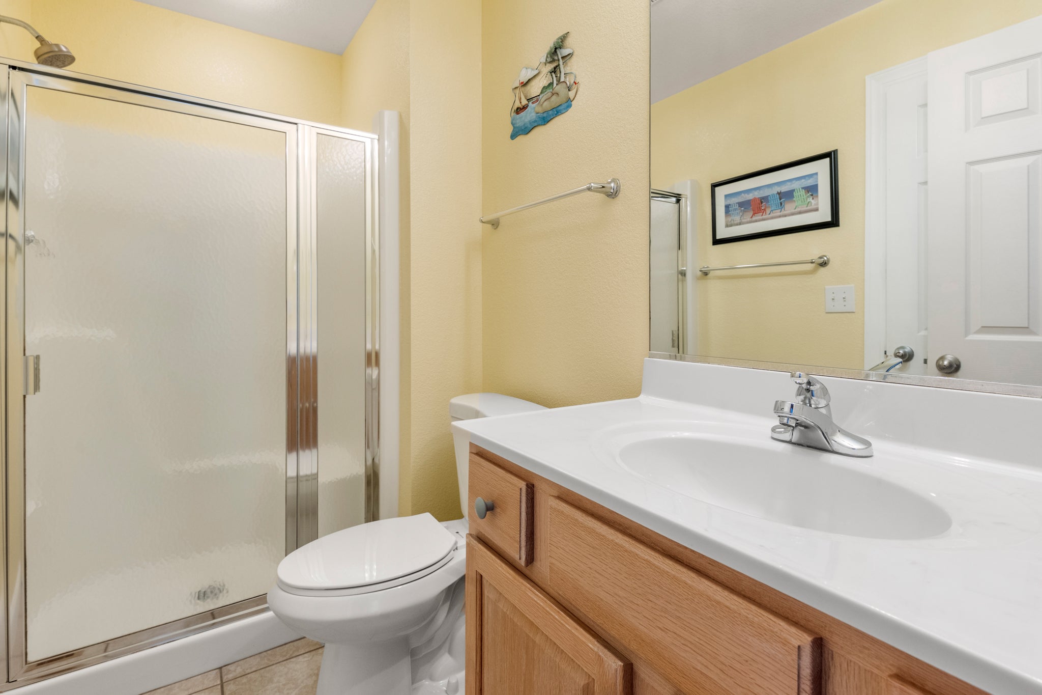 KD31: Sweet Home Carolina | Mid Level Bedroom 1 Semi-Private Bath