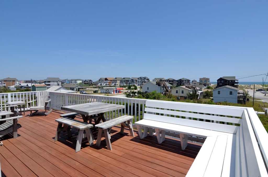 JR369: Point Of Views NC | Top Level Deck View