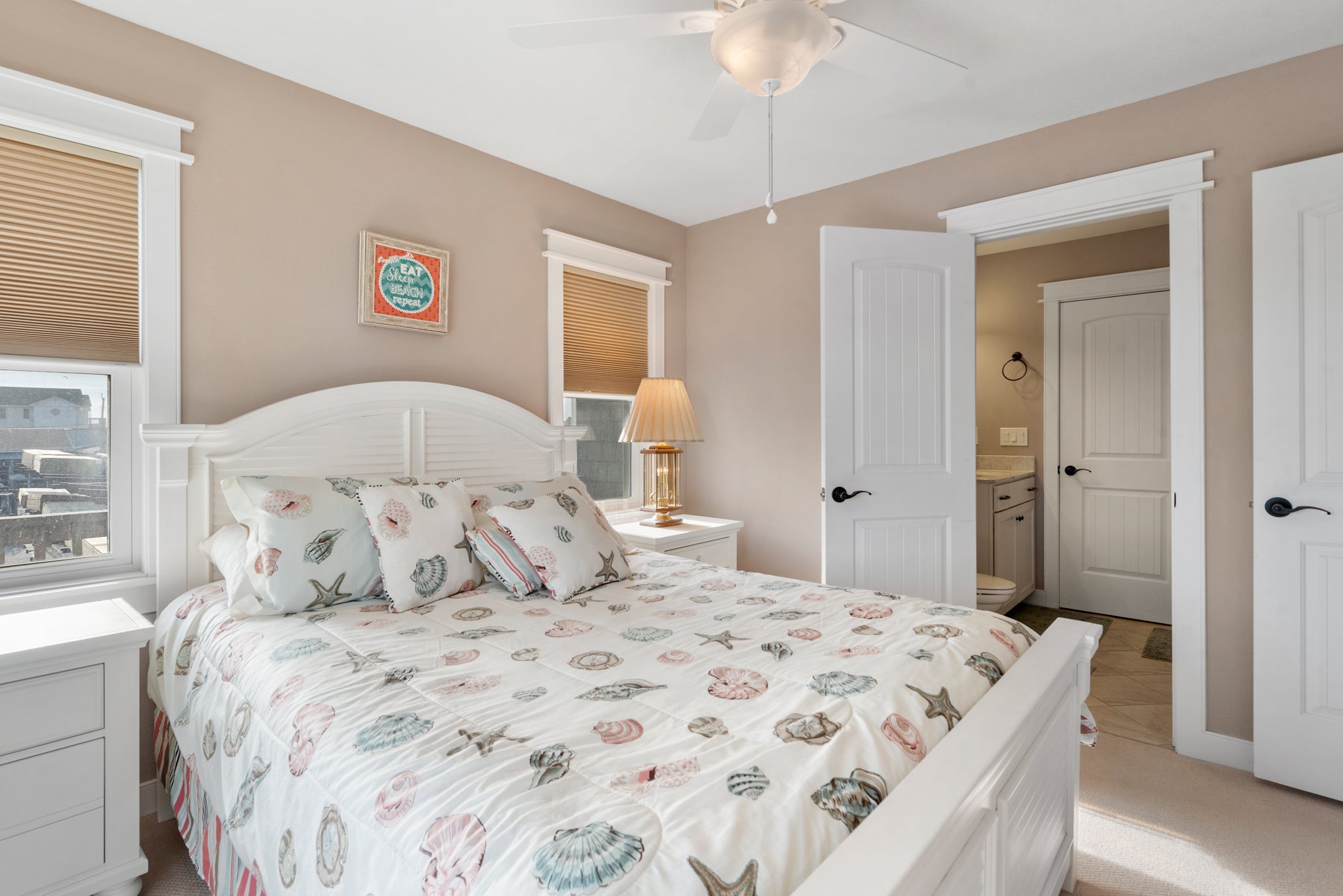 KDS3633: Another Day In Paradise | Mid Level Bedroom 2