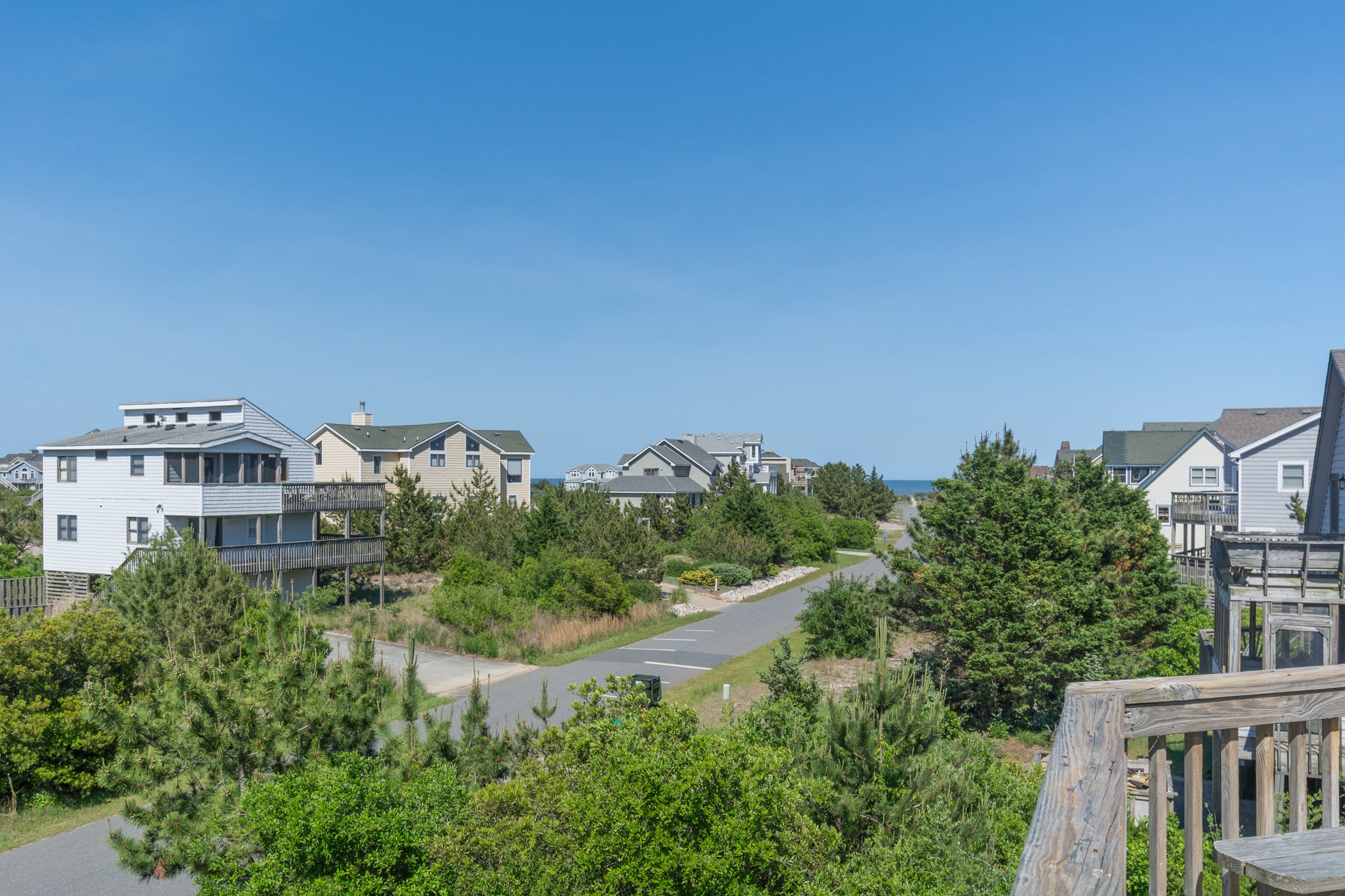 OH92: Banks Retreat  | Top Level Front Deck View