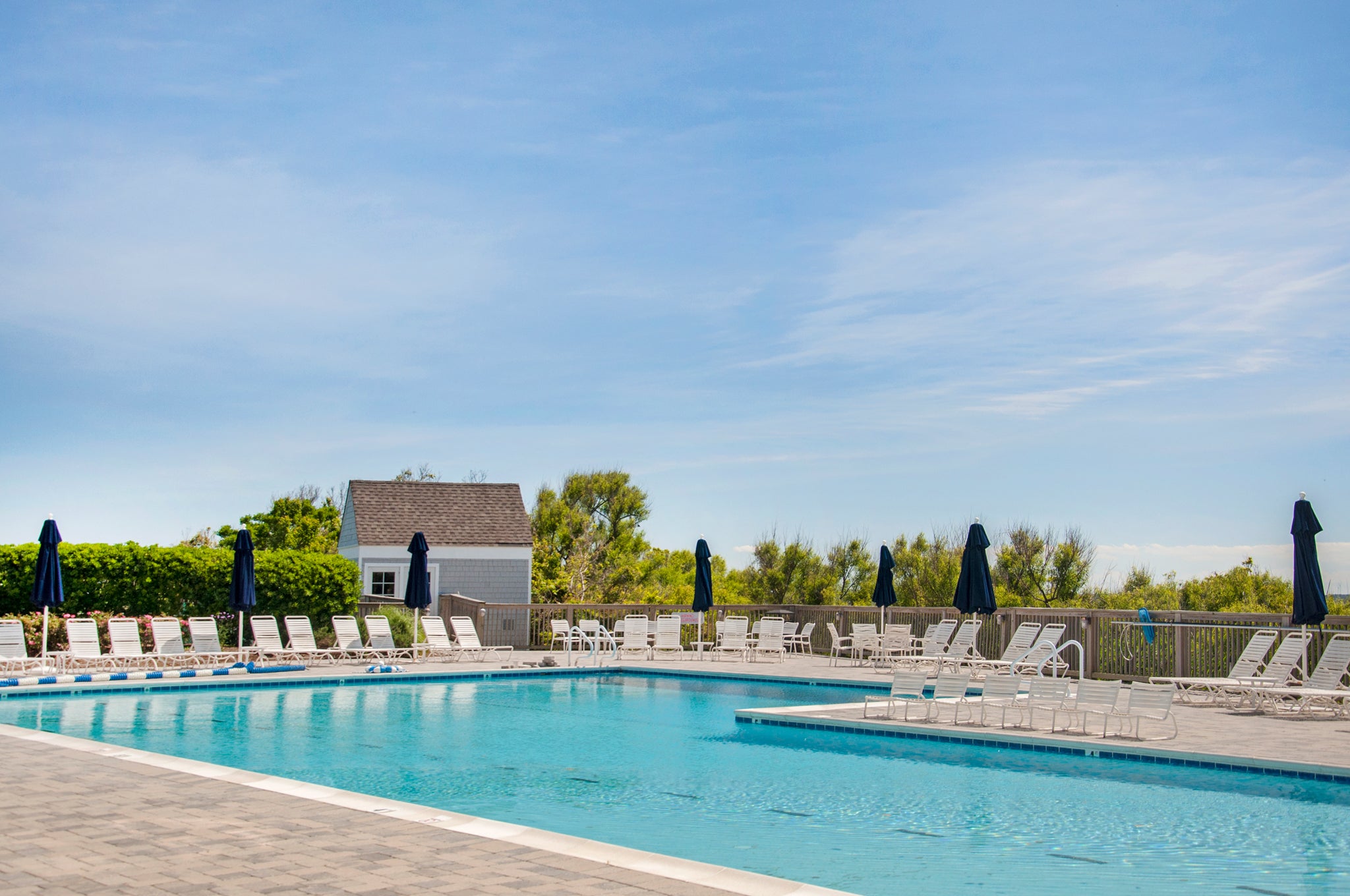 Sanderling Swimming and Racquet Club | Outdoor Pool