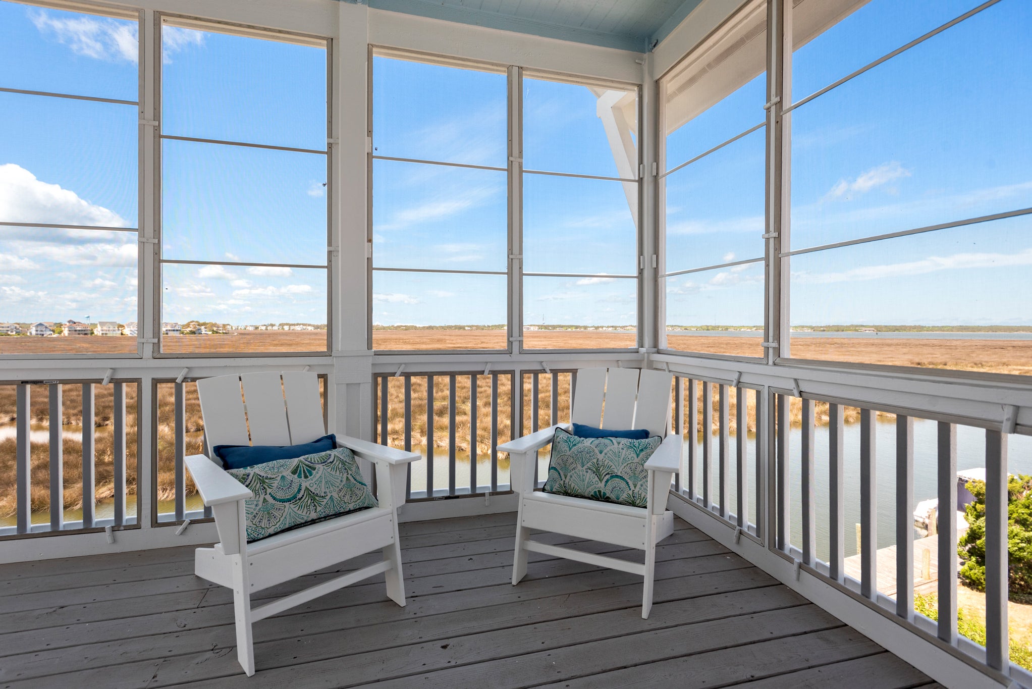 BP99: Chasing Tides | Top Level Screened Porch