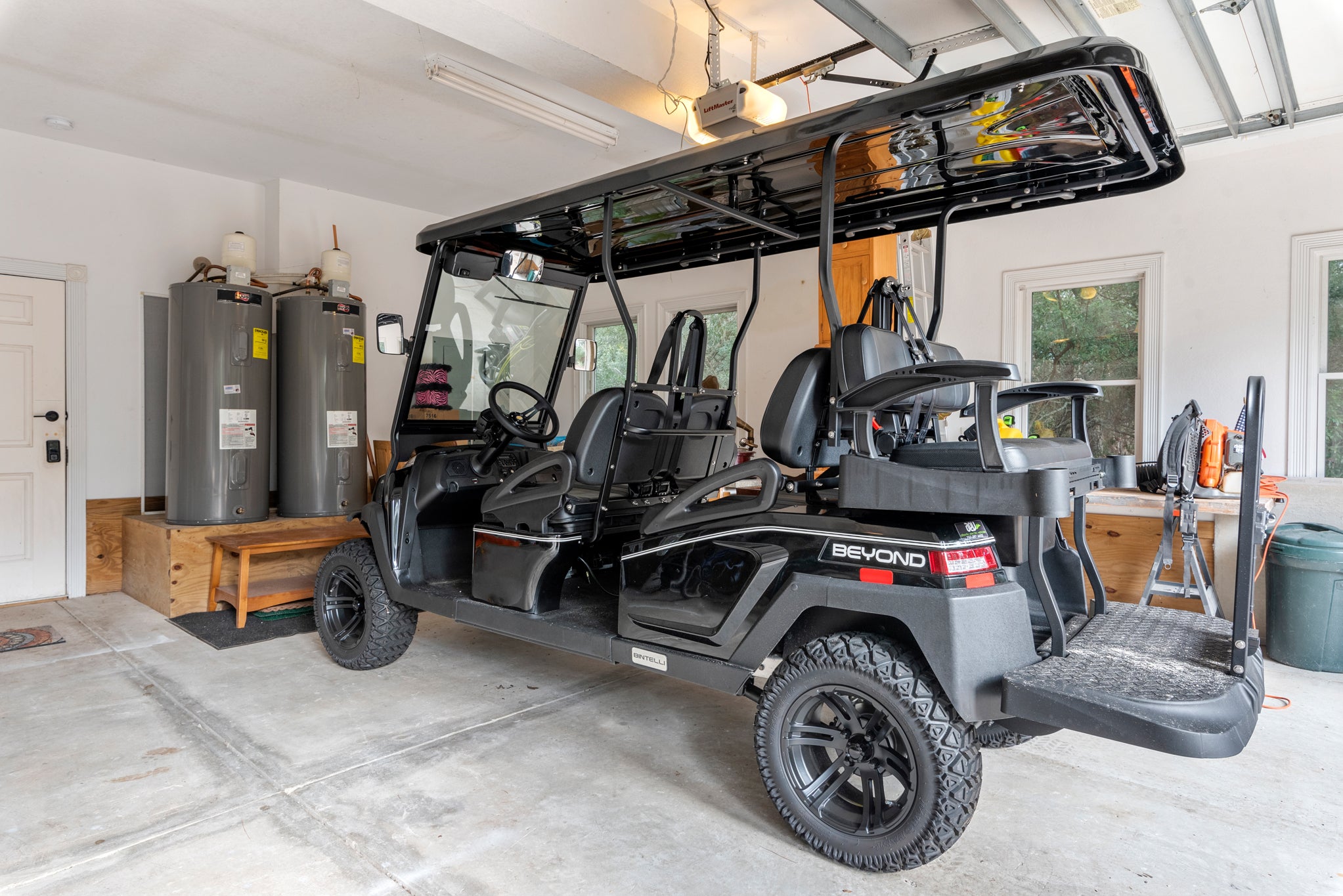CC177: Picture This | Garage w/ Optional Golf Cart Rental