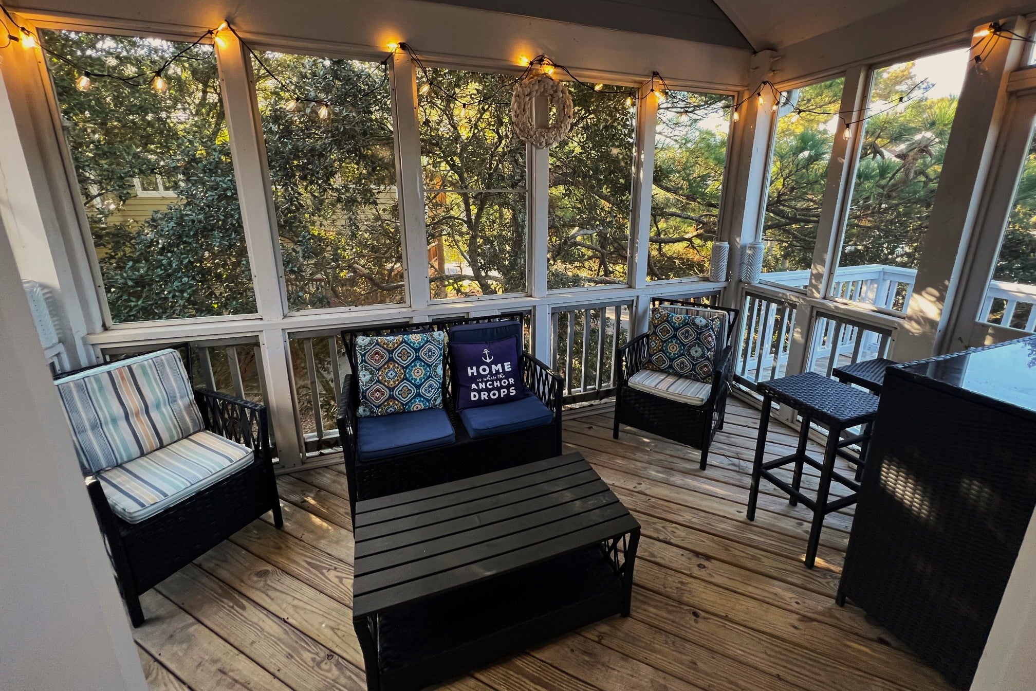 VOH22: The Hunkerdowner l Top Level Screened Porch