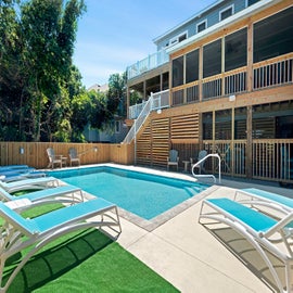 DU405: Shorely Blessed l Private Pool Area