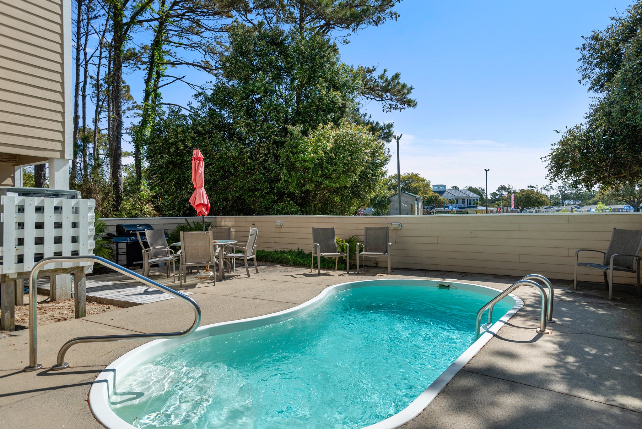 CL572: Endless Sunsets in Corolla Light l Private Pool Area