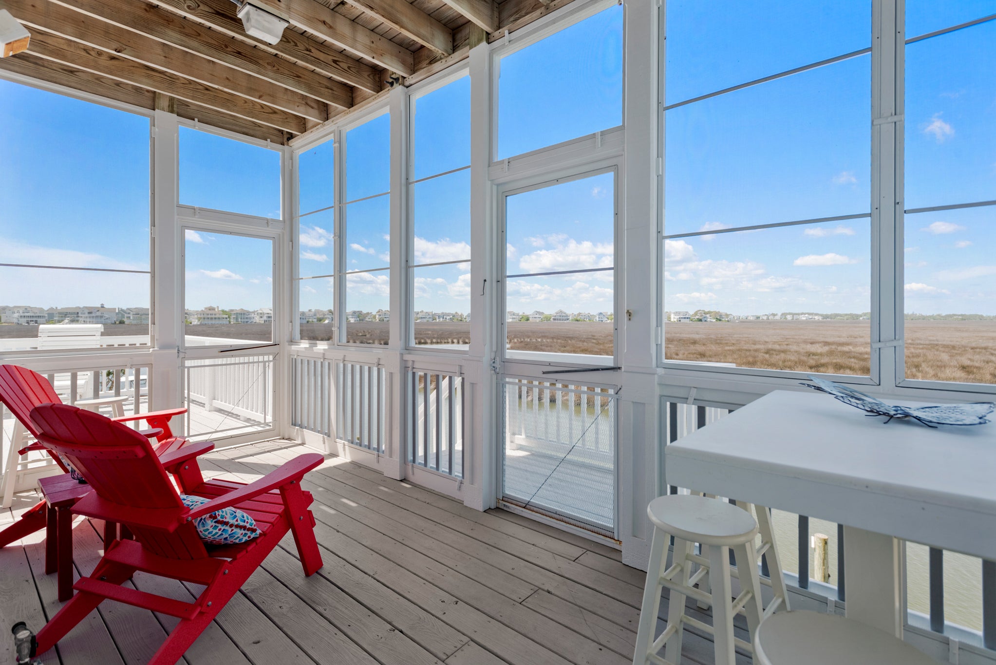 BP99: Chasing Tides | Mid Level Screened Porch