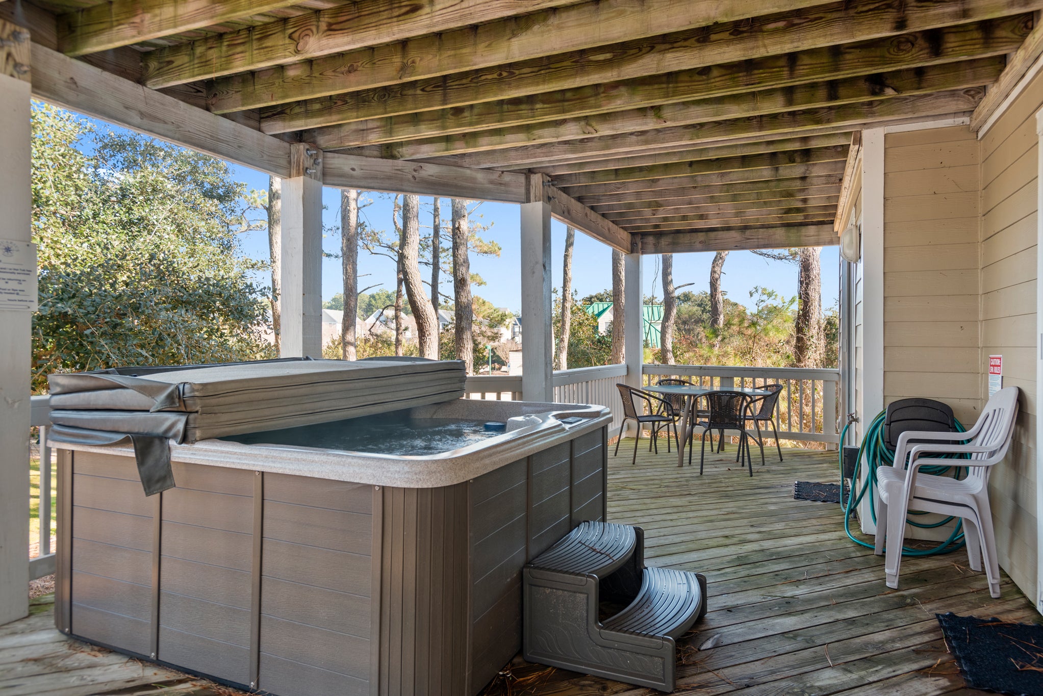 CL572: Endless Sunsets in Corolla Light l Mid Level Deck w Hot Tub