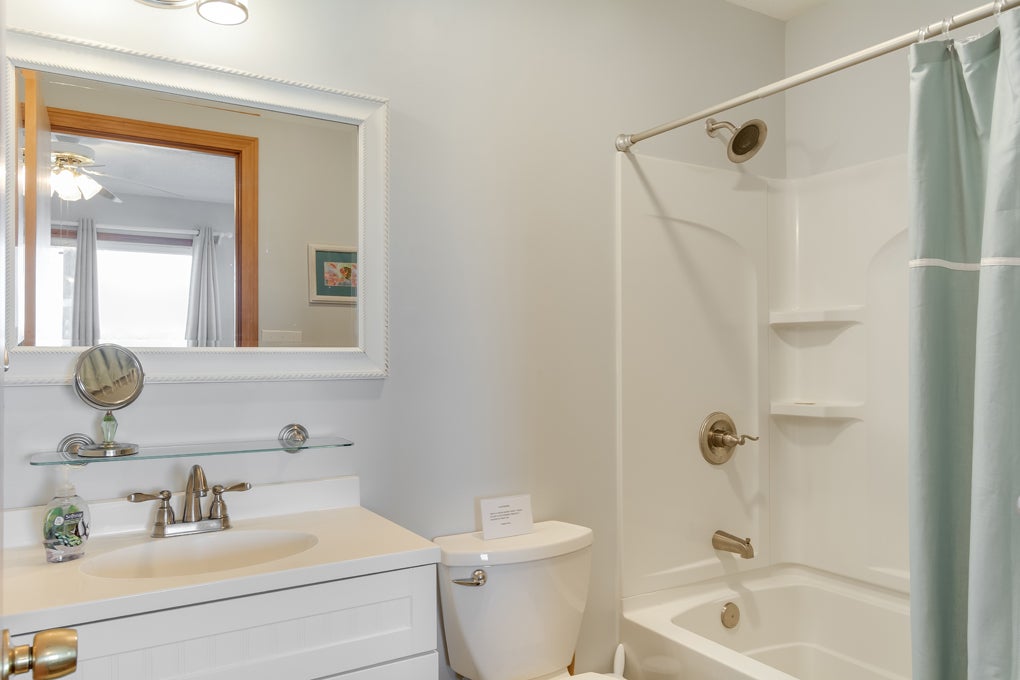 WH456: Second Wind | Mid Level Bedroom 2 Private Bath