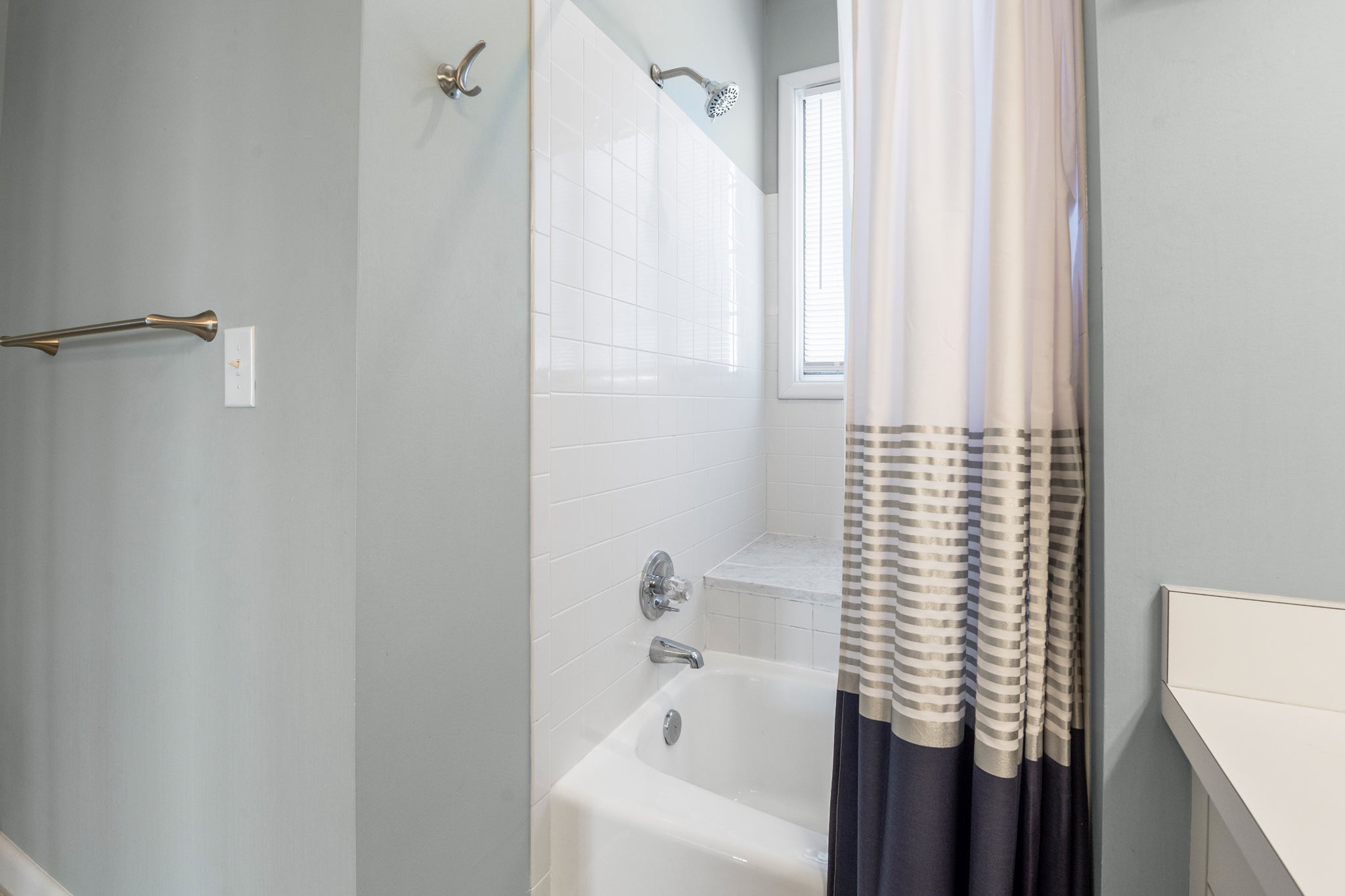 PC304: Happy Endings OBX | Top Level Bedroom 3 Private Bath