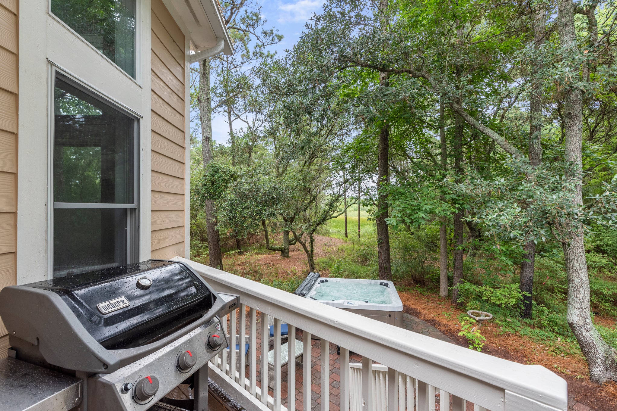 CC177: Picture This | Bottom Level Grilling Deck