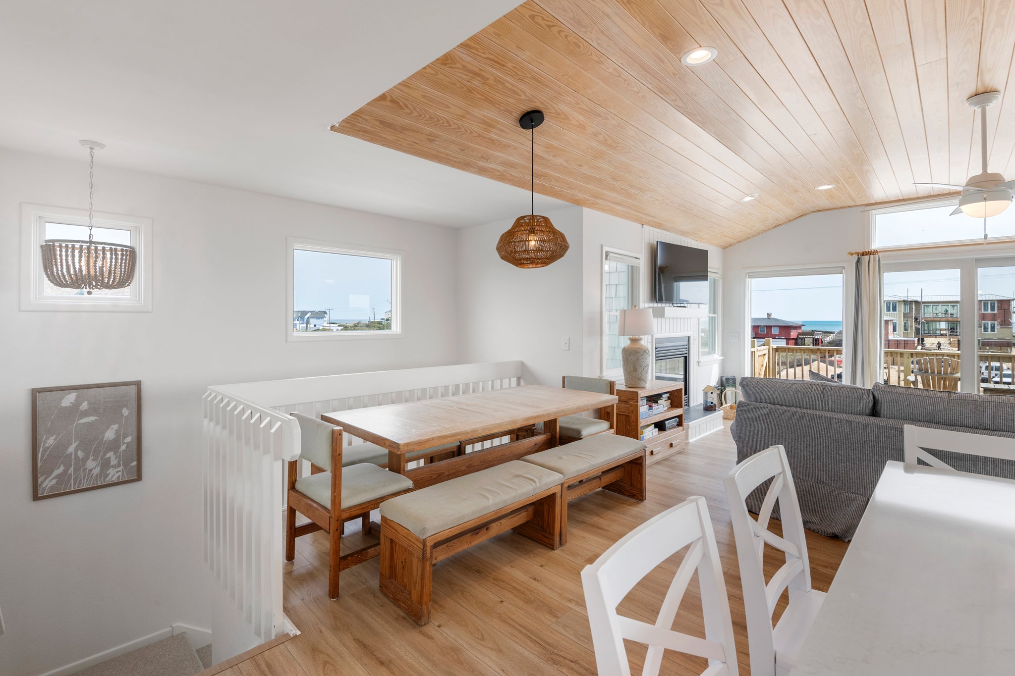 SH173: Ocean Haven | Top Level Dining Area