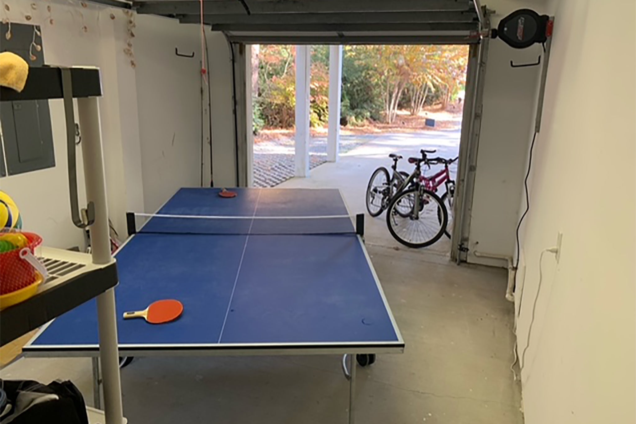 VOH68: Ocean Escape | Garage w/ Ping Pong Table