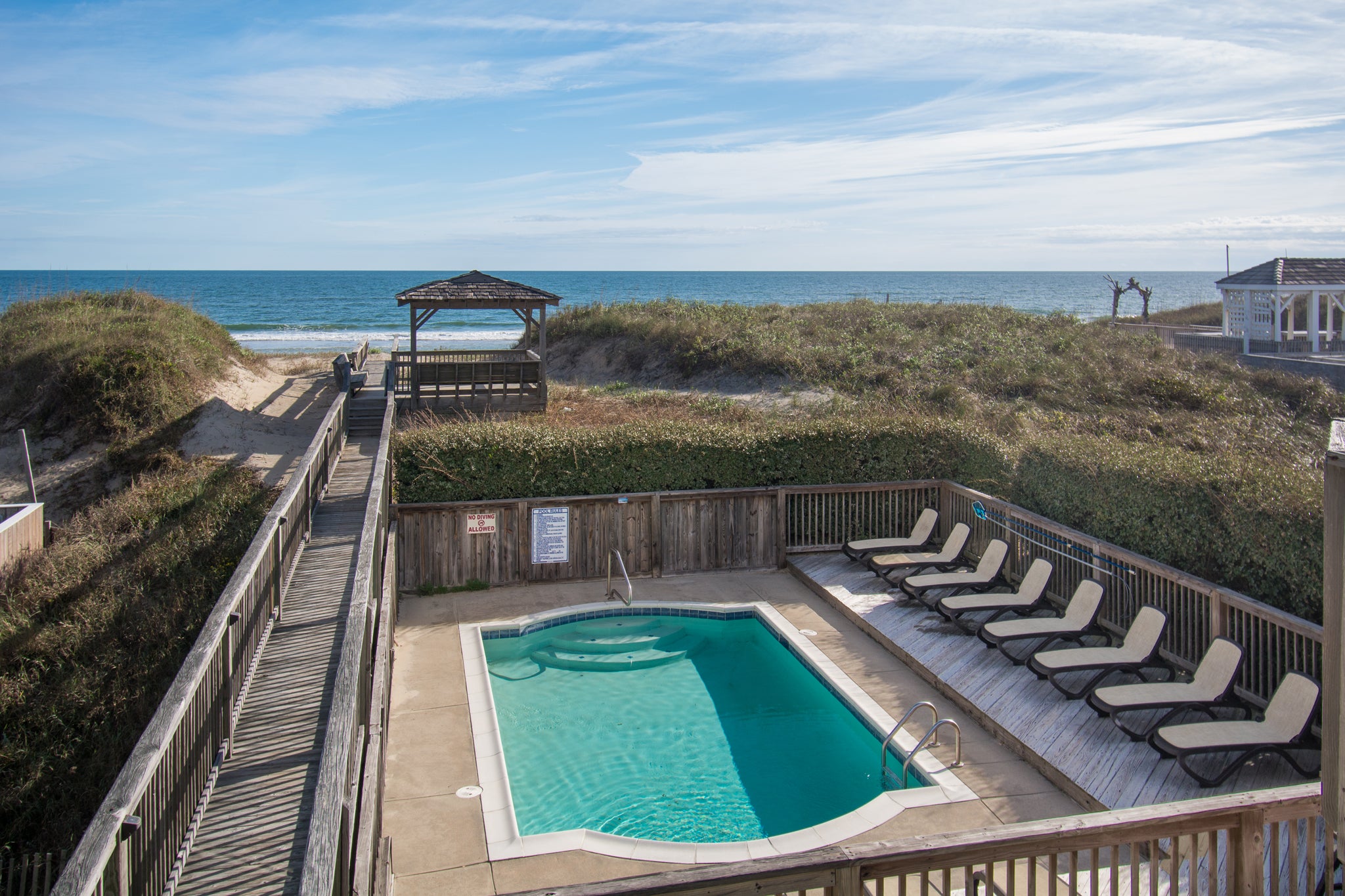 DE08: Shore Beats Work | Private Pool & Walkway to Beach