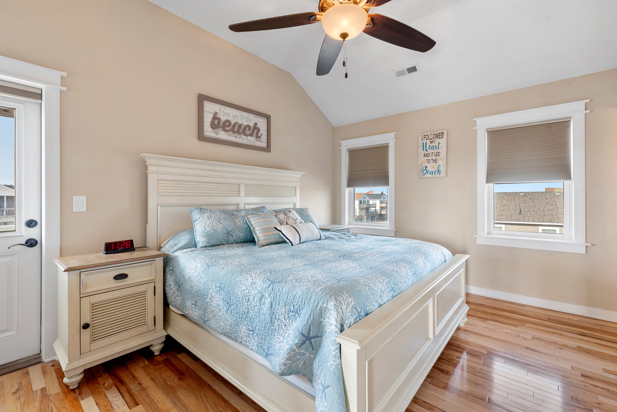 KDS3633: Another Day In Paradise | Top Level Bedroom 5