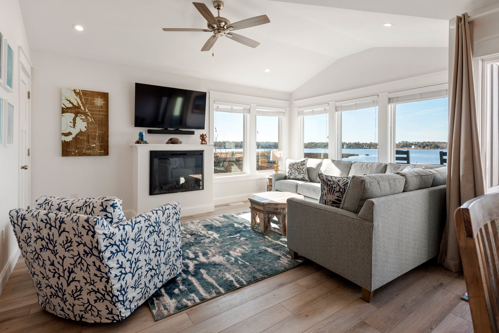 CLP301A: Sunset On The Sound | Top Level Living Area