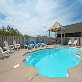 SN2420: Wise Choice l Private Pool Area