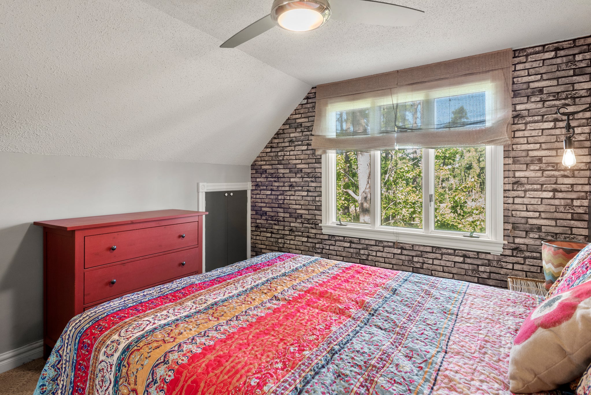 MNT1148: Sound Choice In Manteo | Top Level Bedroom 2