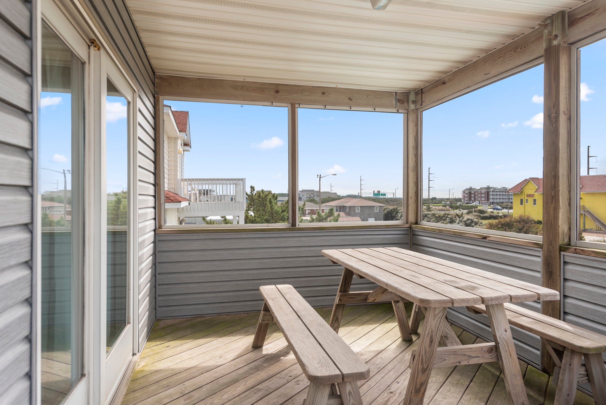 NH2700 Salty Vibes l Top Level Screened Porch