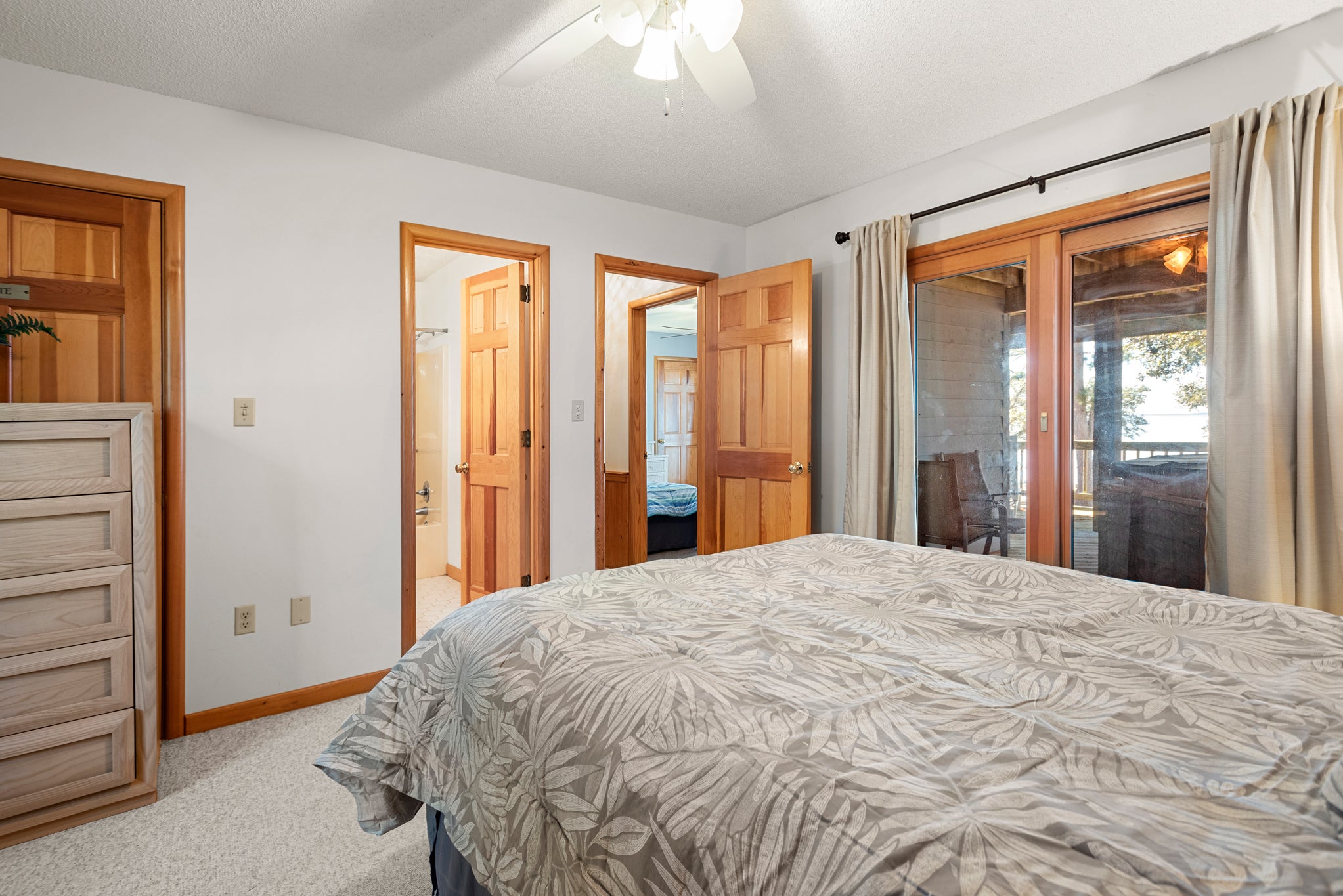 CL344: Tequila Sunset | Mid Level Bedroom 3