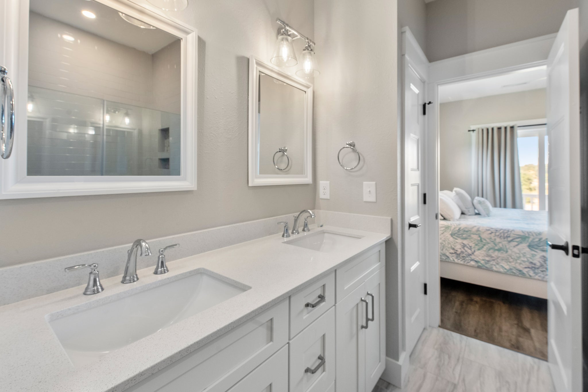 CC420: Shell's By The Seashore | Mid Level Bedroom 3 Private Bath