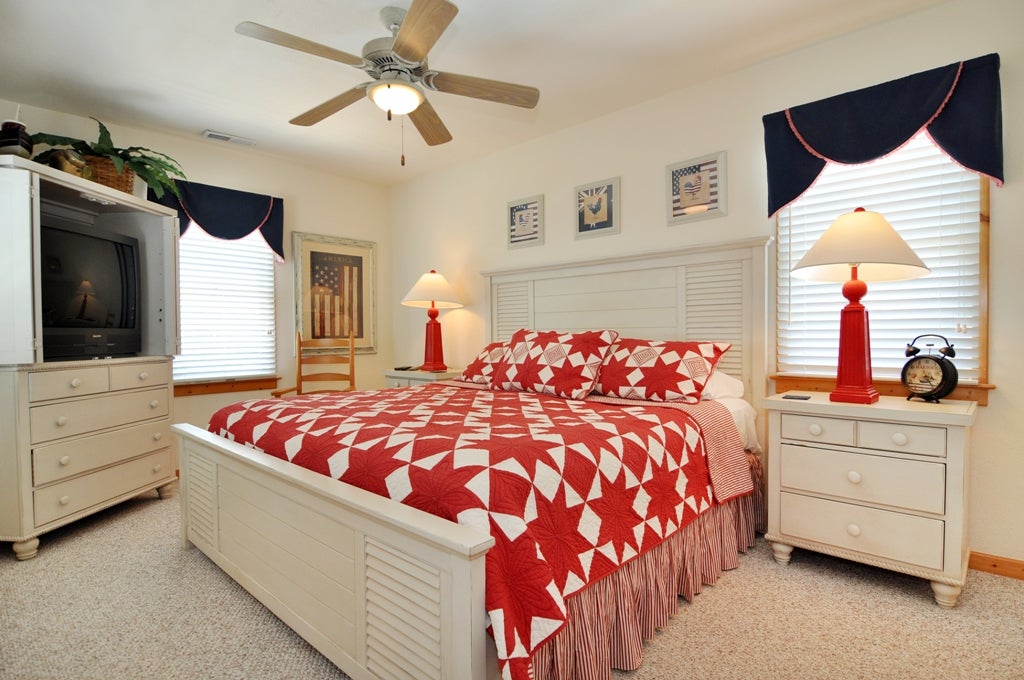 JR369: Point Of Views NC | Top Level Bedroom 5