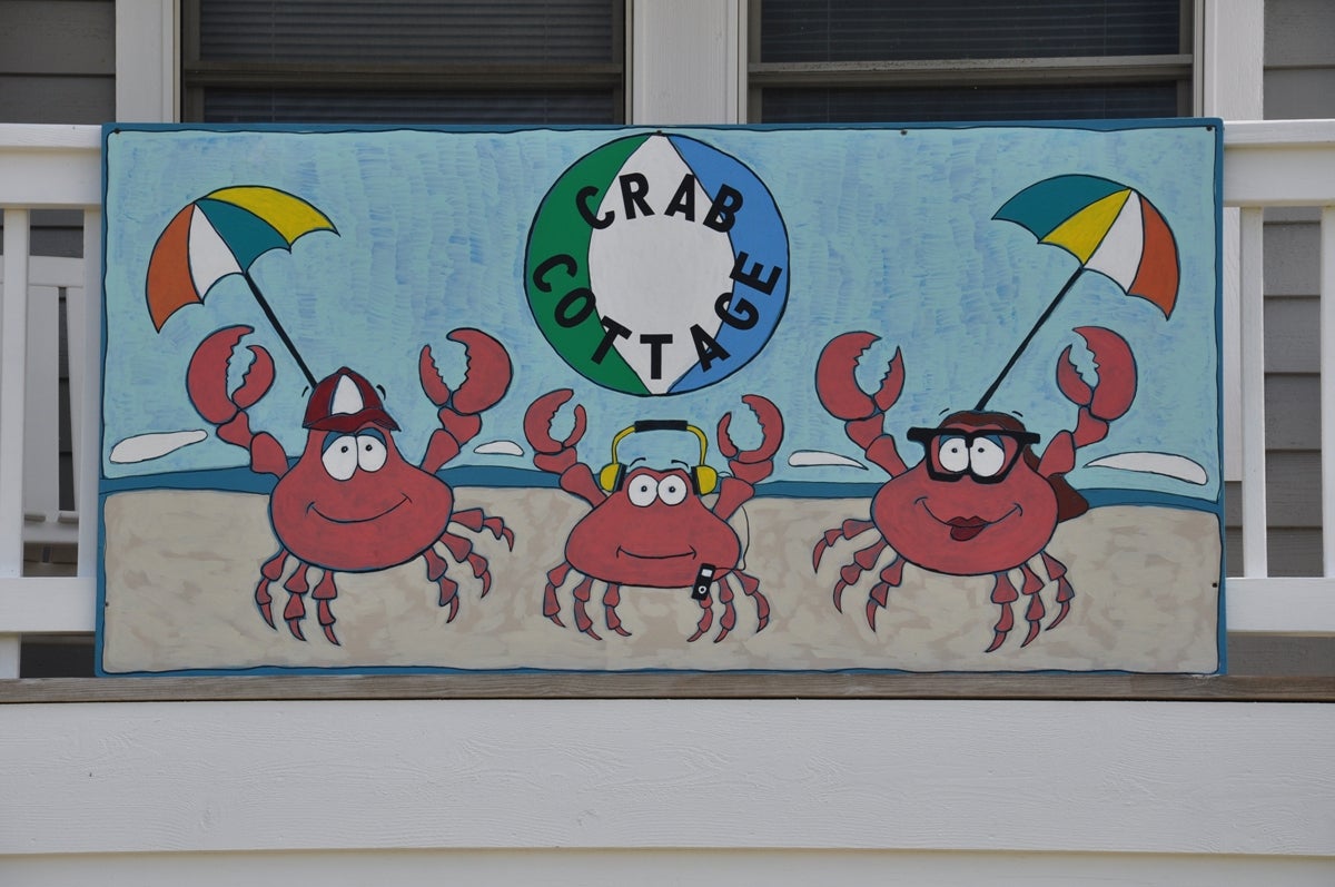 SN39: Crab Cottage | Sign
