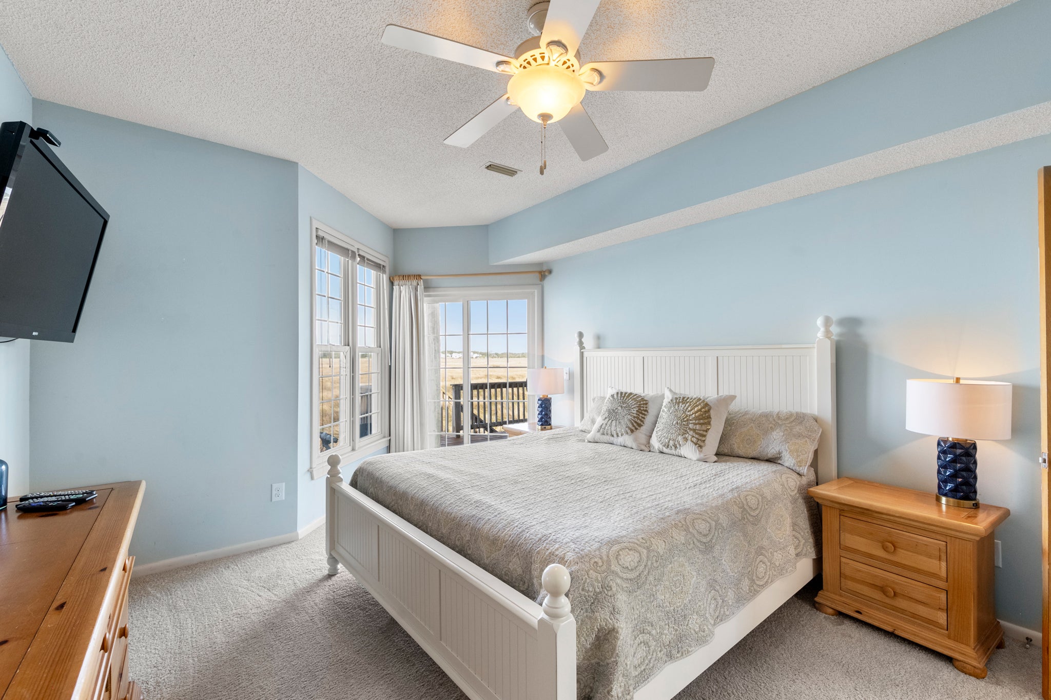 PC304: Happy Endings OBX | Mid Level Bedroom 2