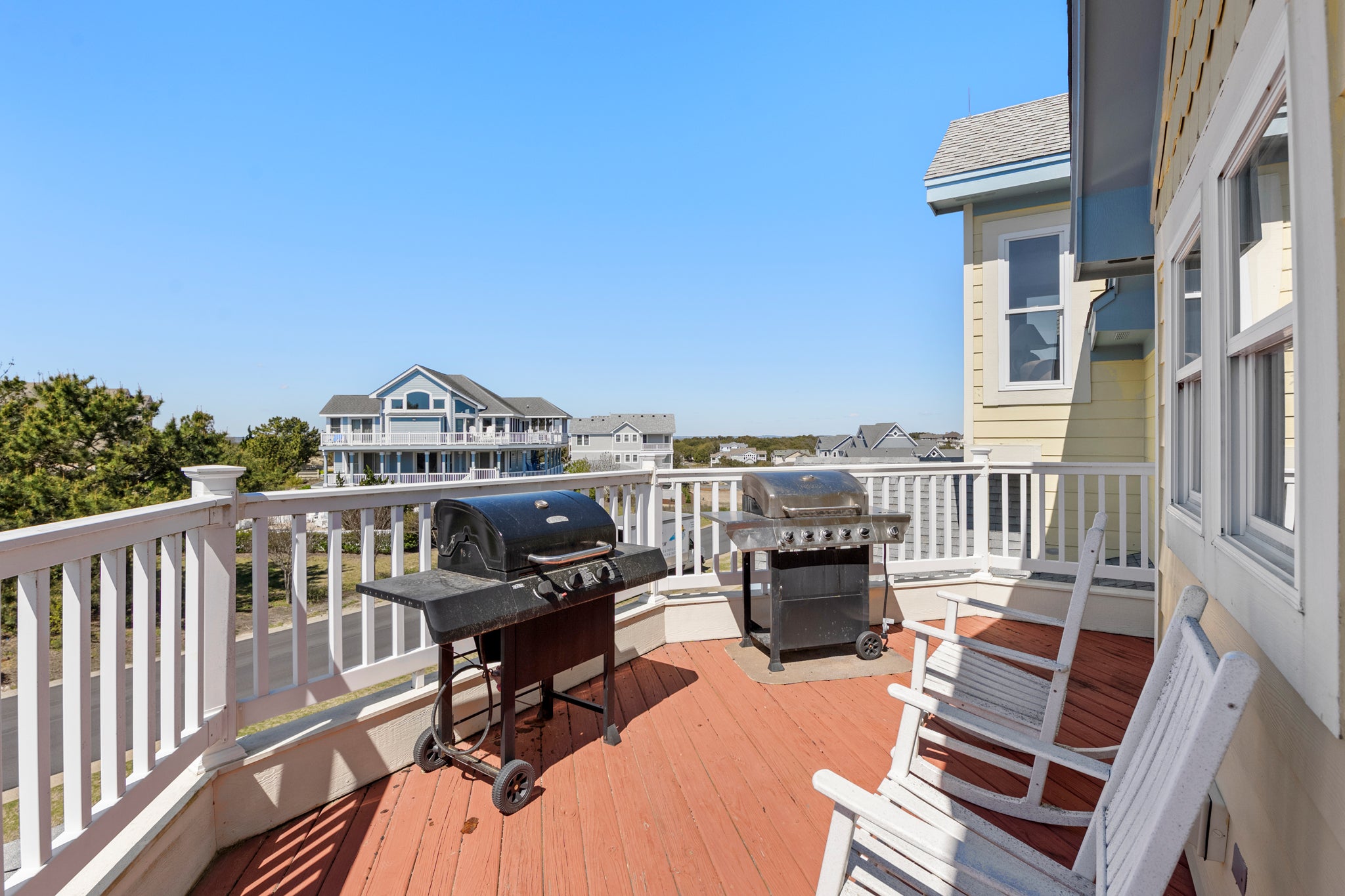 CC201: A Raye Of Sunshine | Top Level West Deck w/ Grilling Area