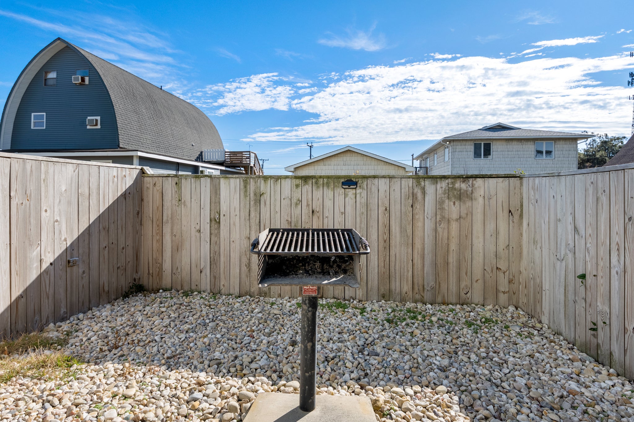 GR3630: Happy Hour | Grilling Area
