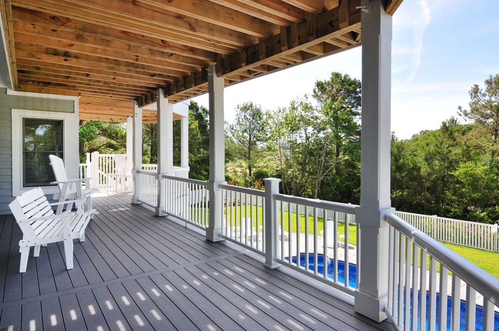 CC059: Sweet Retreat | Mid Level Covered Deck