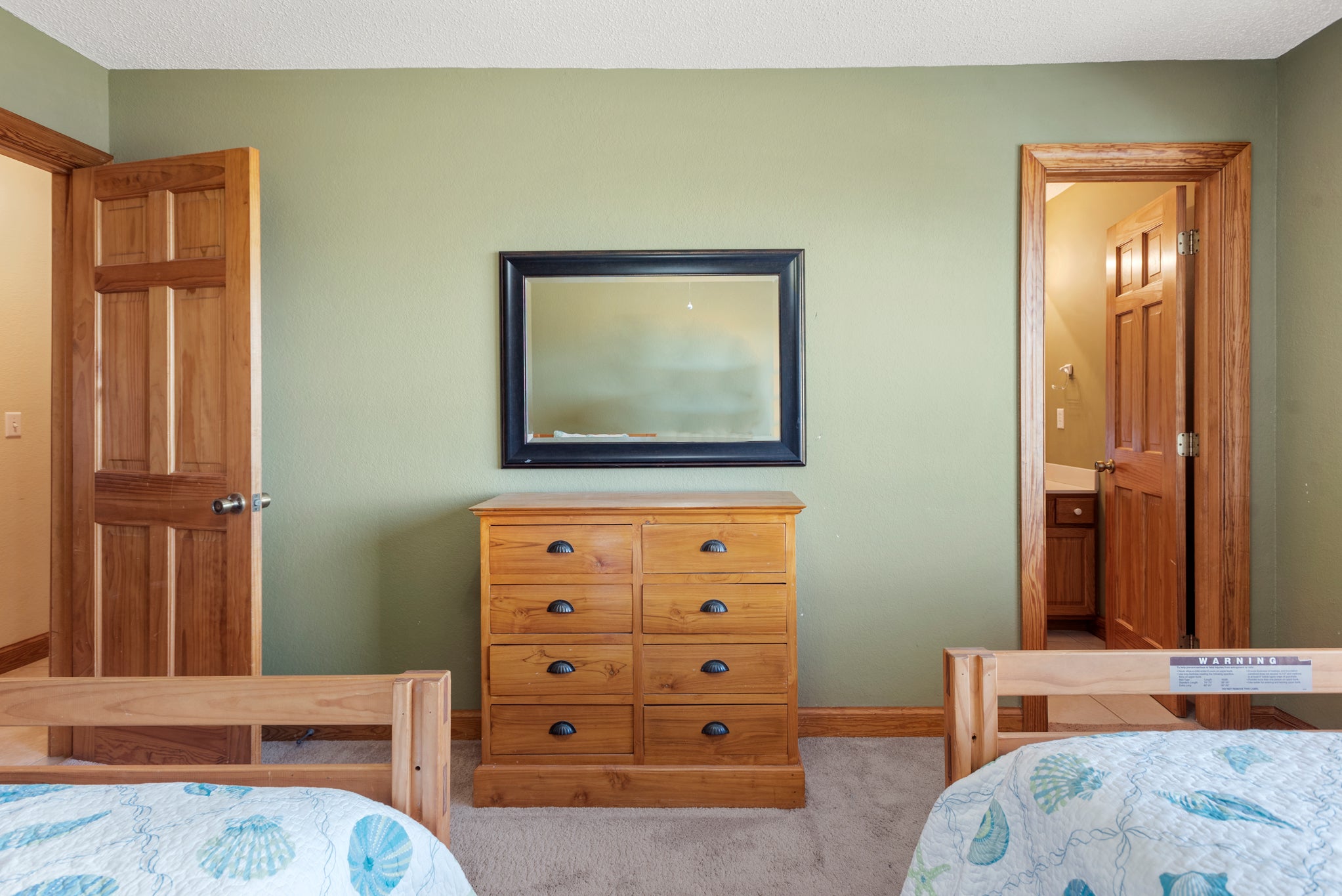 DU407: The Gathering Place | Mid Level Bedroom 2