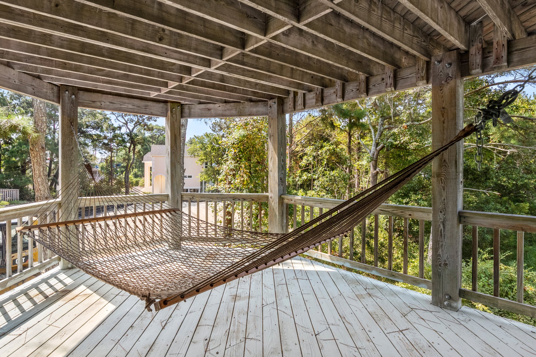 M852: Poni's Place | Mid Level Covered Deck
