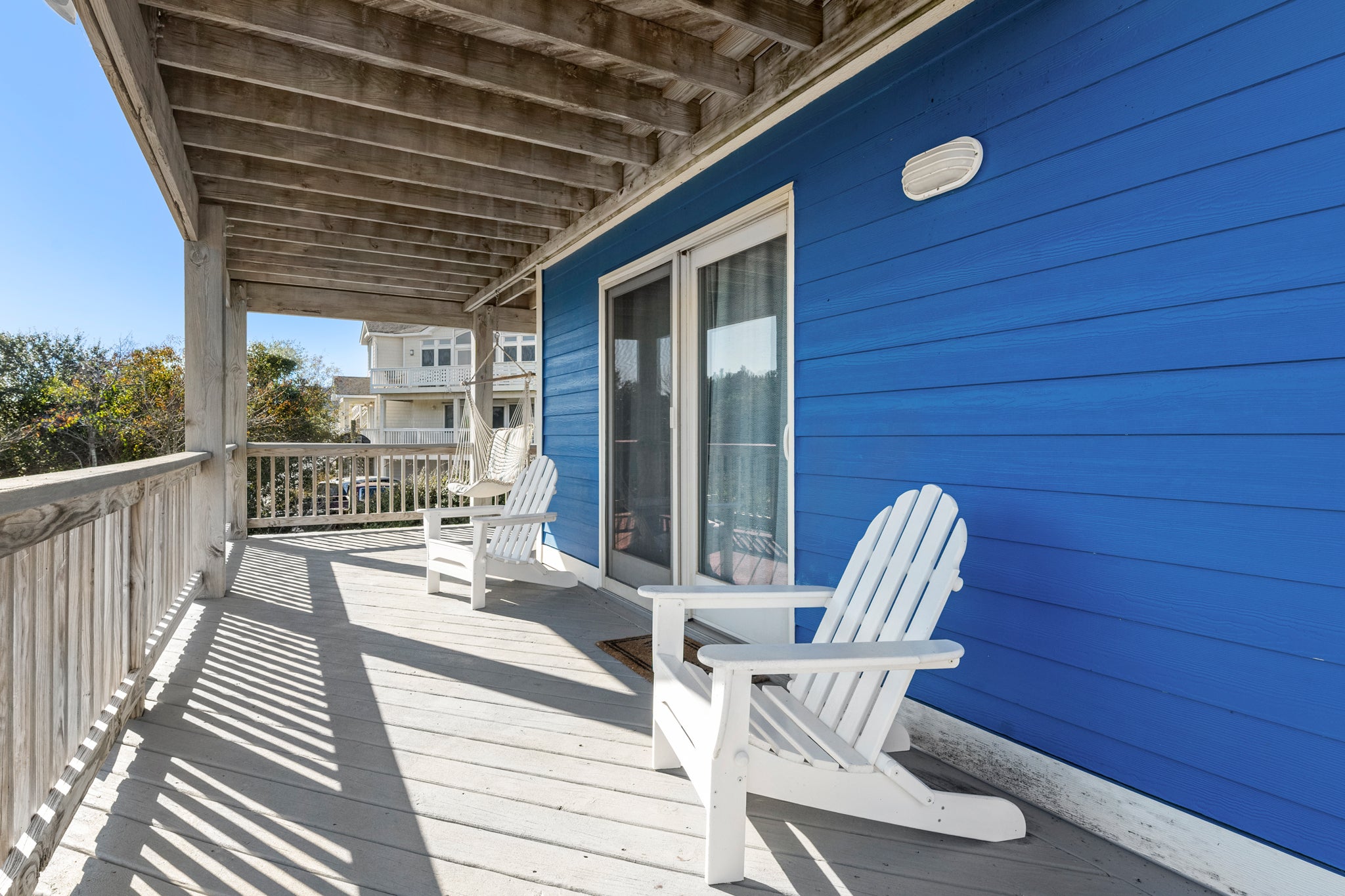 WH606: Blue You Away | Mid Level Covered Deck