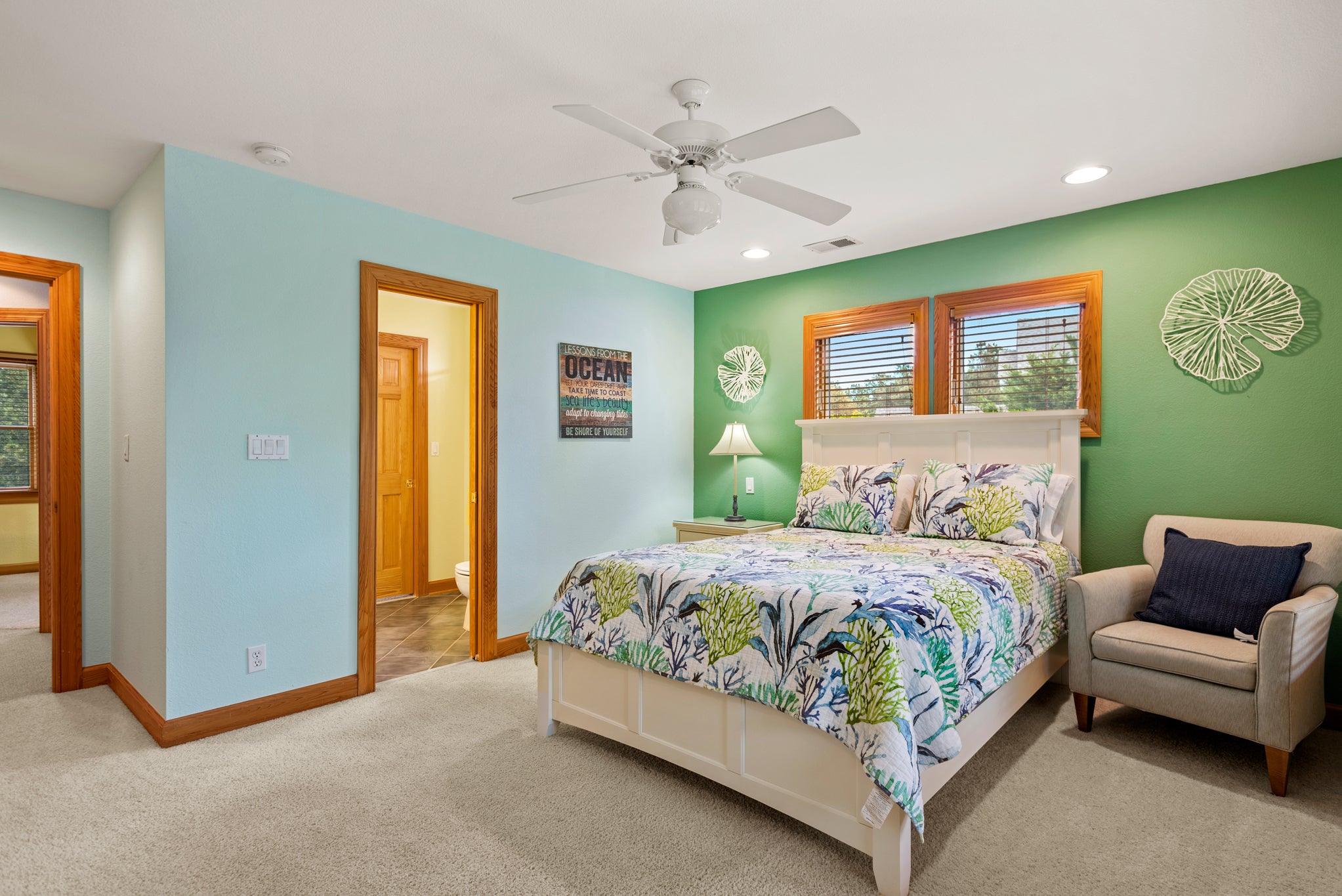CC176: Beach ParTee Time | Top Level Bedroom 2