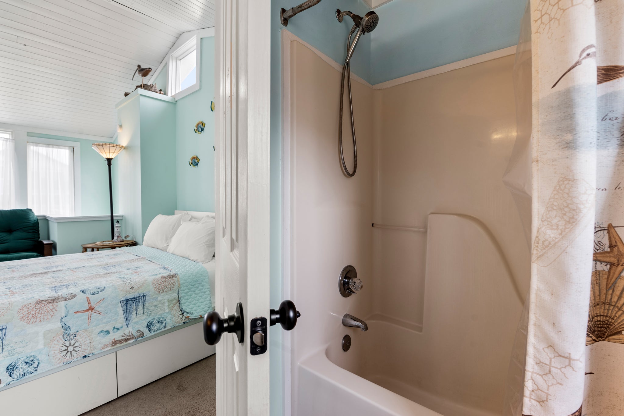 KDS6312: Blackbird Inn l Top Level Bedroom 3 Private Bath