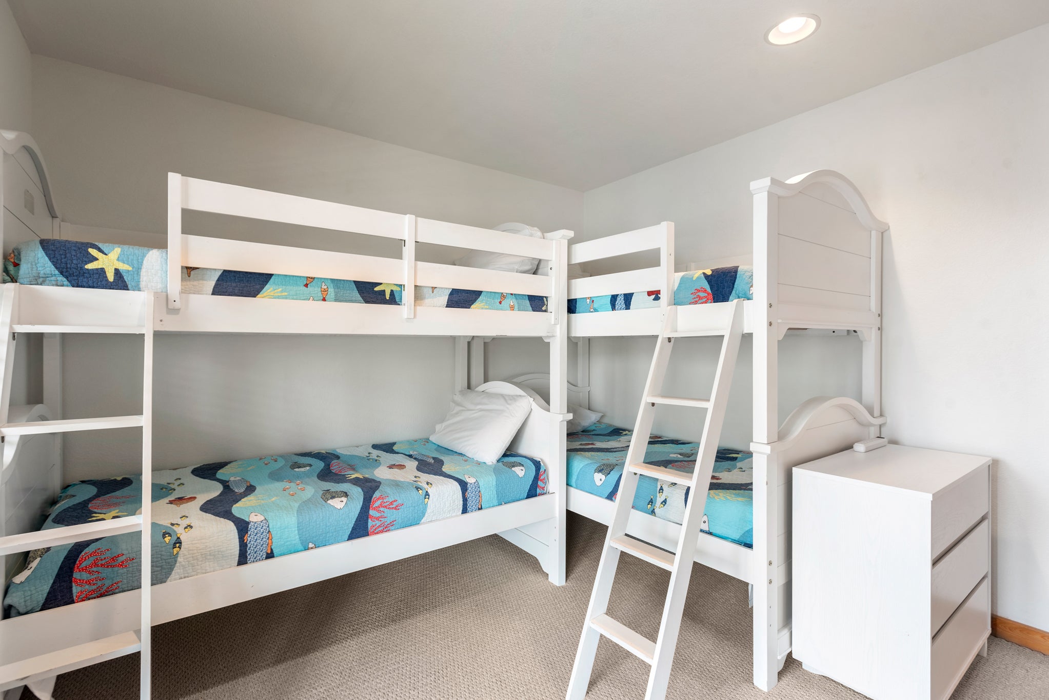 VOH125: Rest-A-Shore | Mid Level Bedroom 5